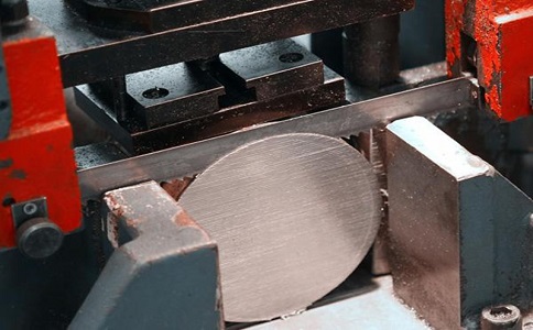 开封影响双金属带锯条使用寿命的主要因素有哪些？